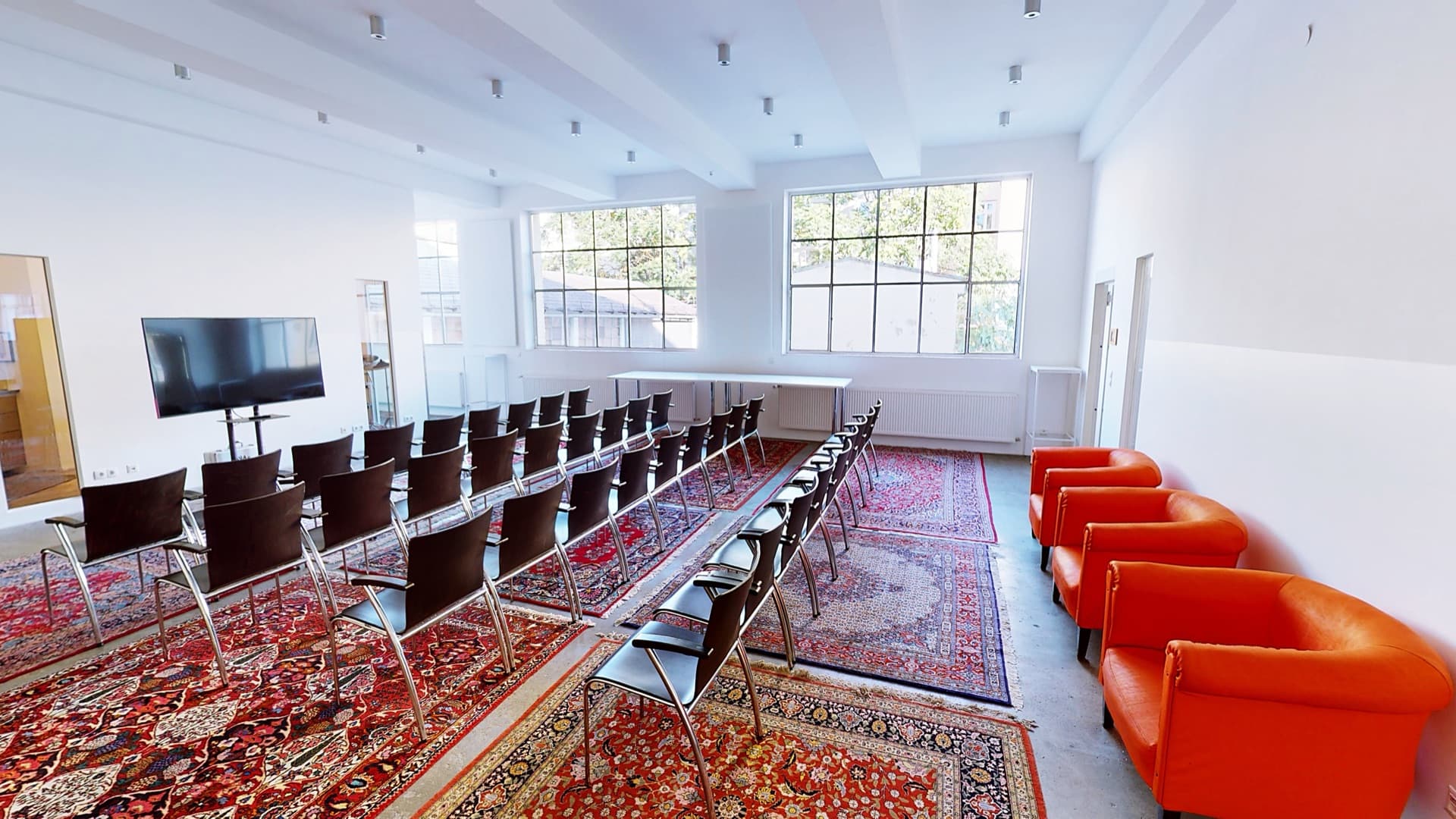 FILM LOFT No. 3 — Atmospheric lighting