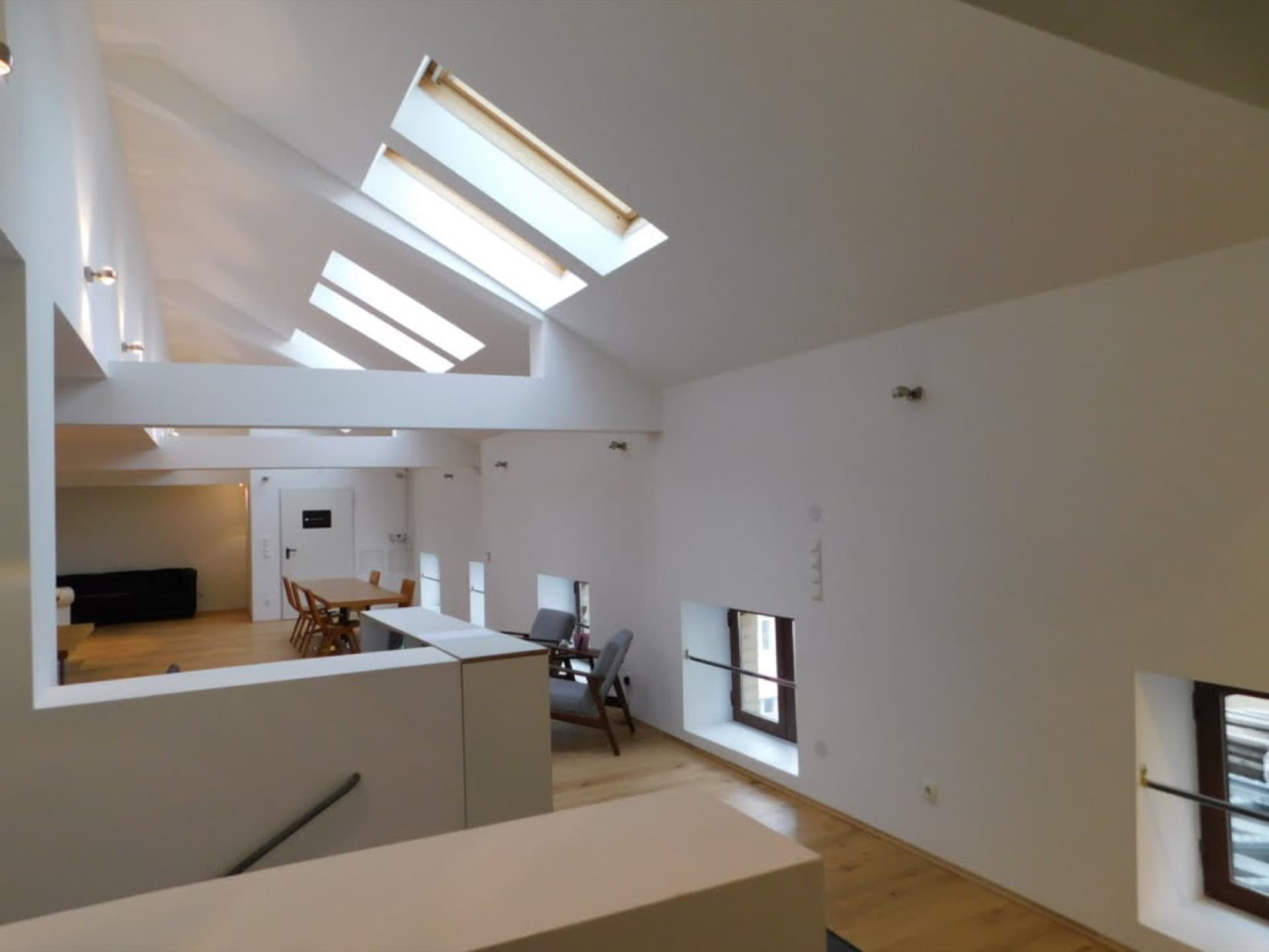 ROOF LOFT — Daylight and wooden floor