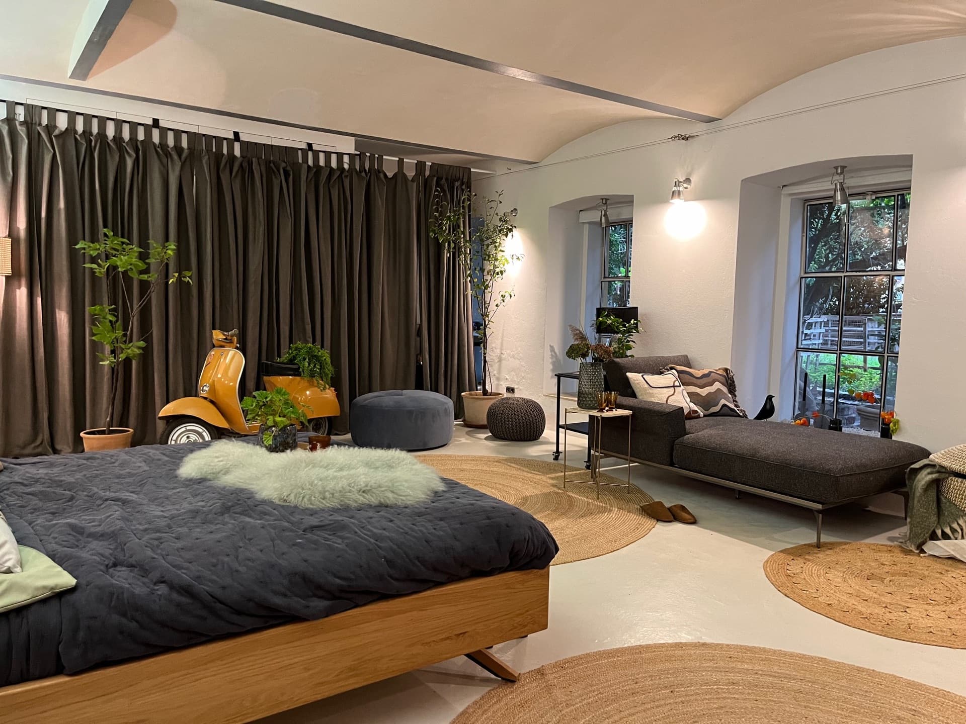 SMALL LOFT — Pop-up impressions